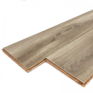 New Engineered Hardwood Original Oak DC07